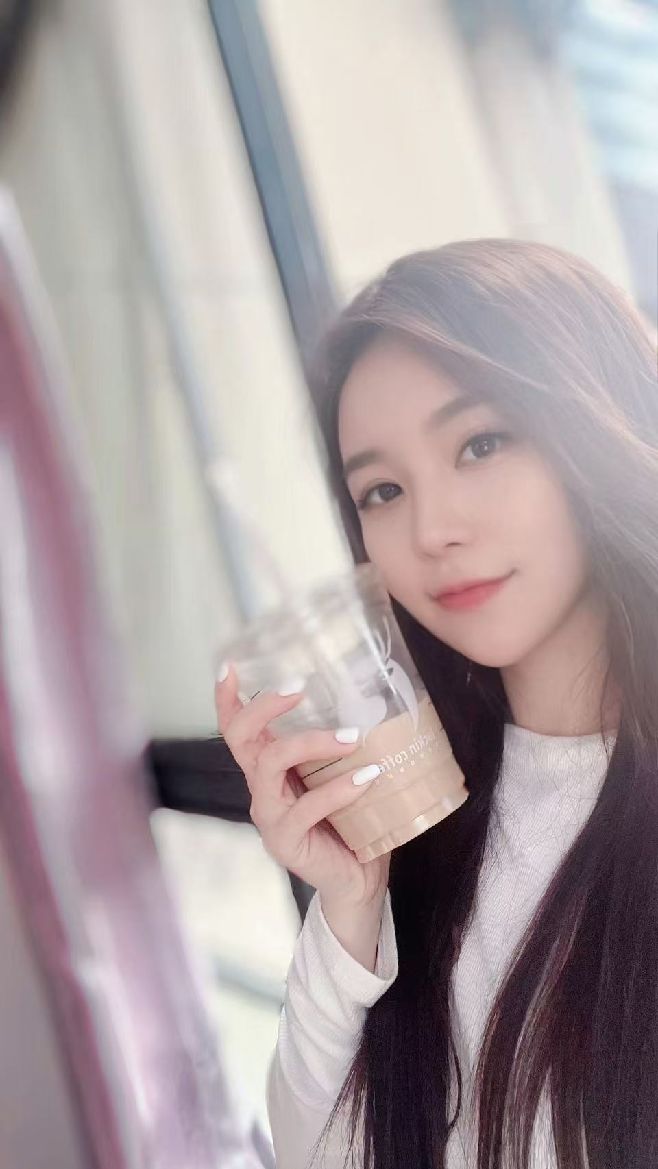SB水云间菲菲002.jpg