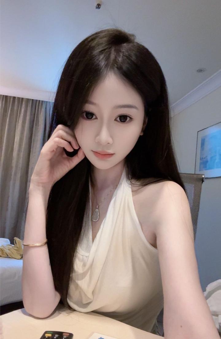 古仔悦然予希 (1).jpg