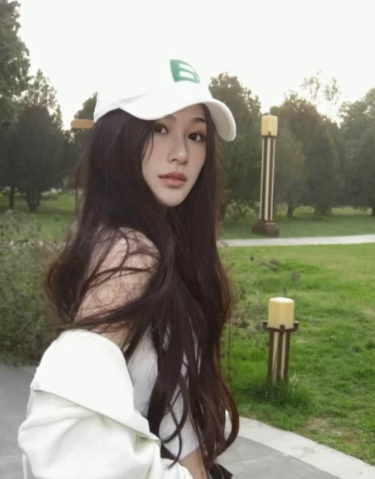 freecompress-KL按摩Lucy02.jpg