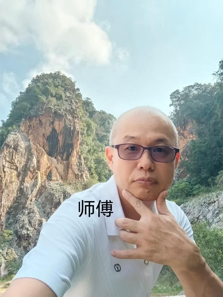 蕉赖智民店长 (3).jpg