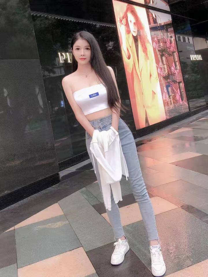 Htm江山美人CeCe (3).jpg