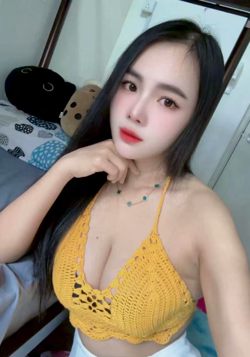 SA Crystal Hellen02.jpg