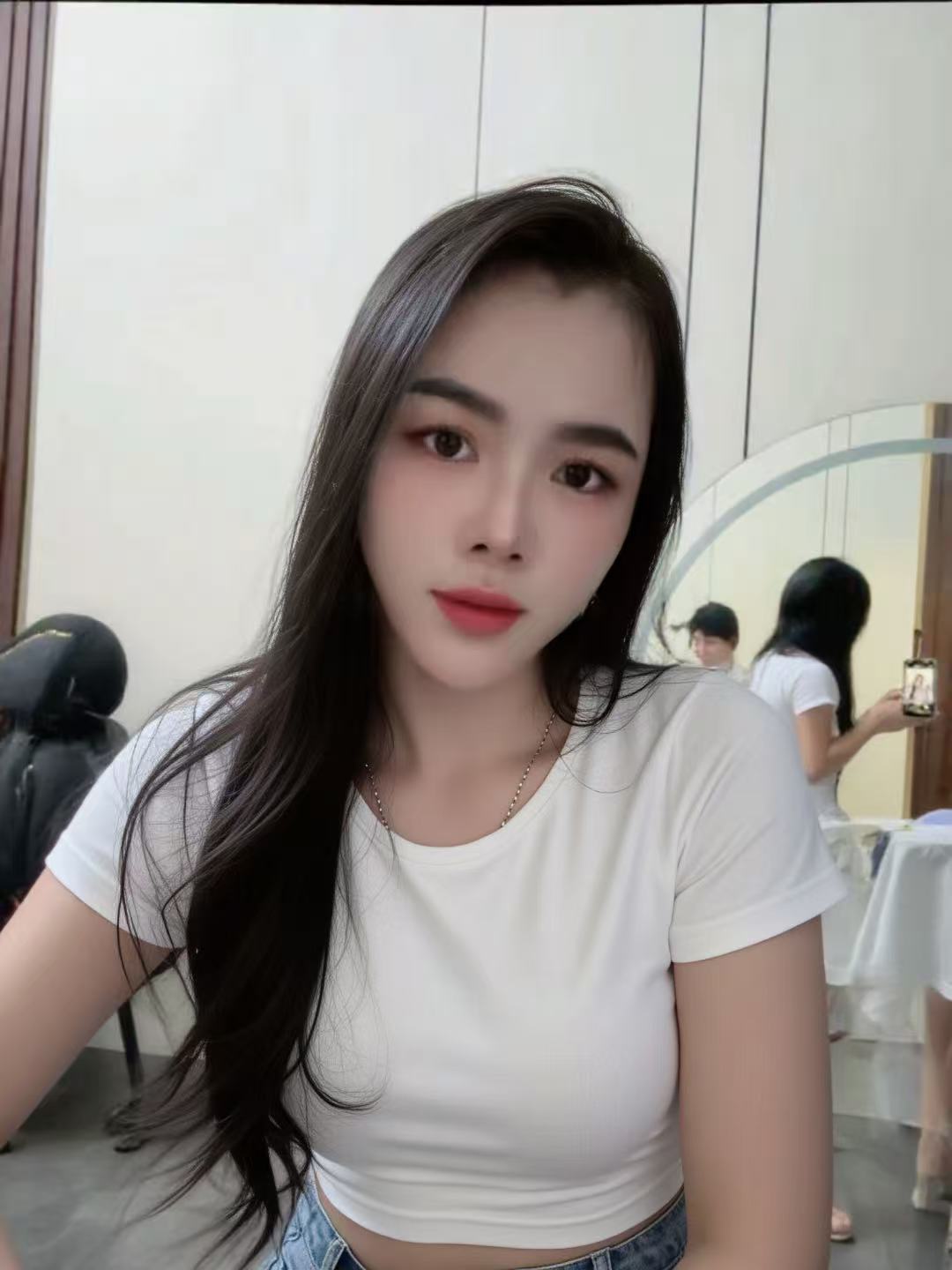 SA Crystal Hellen005.jpg