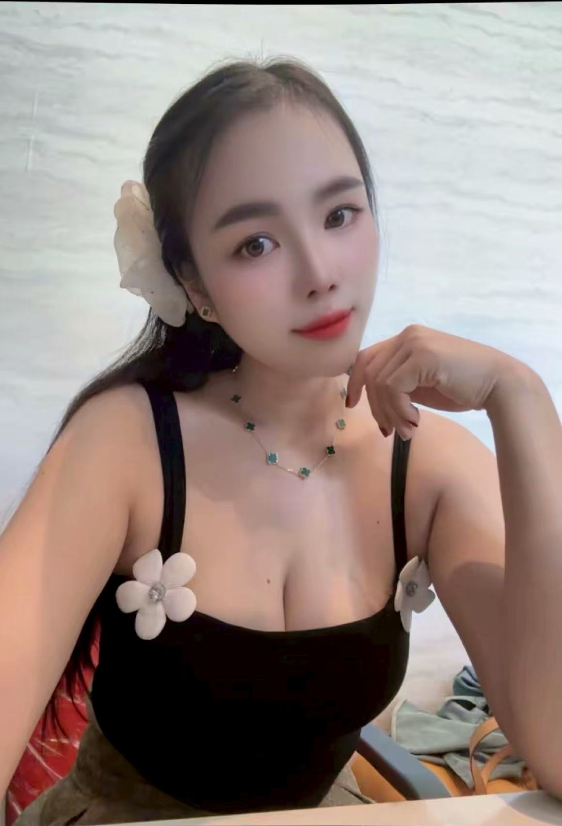 SA Crystal Hellen007.jpg