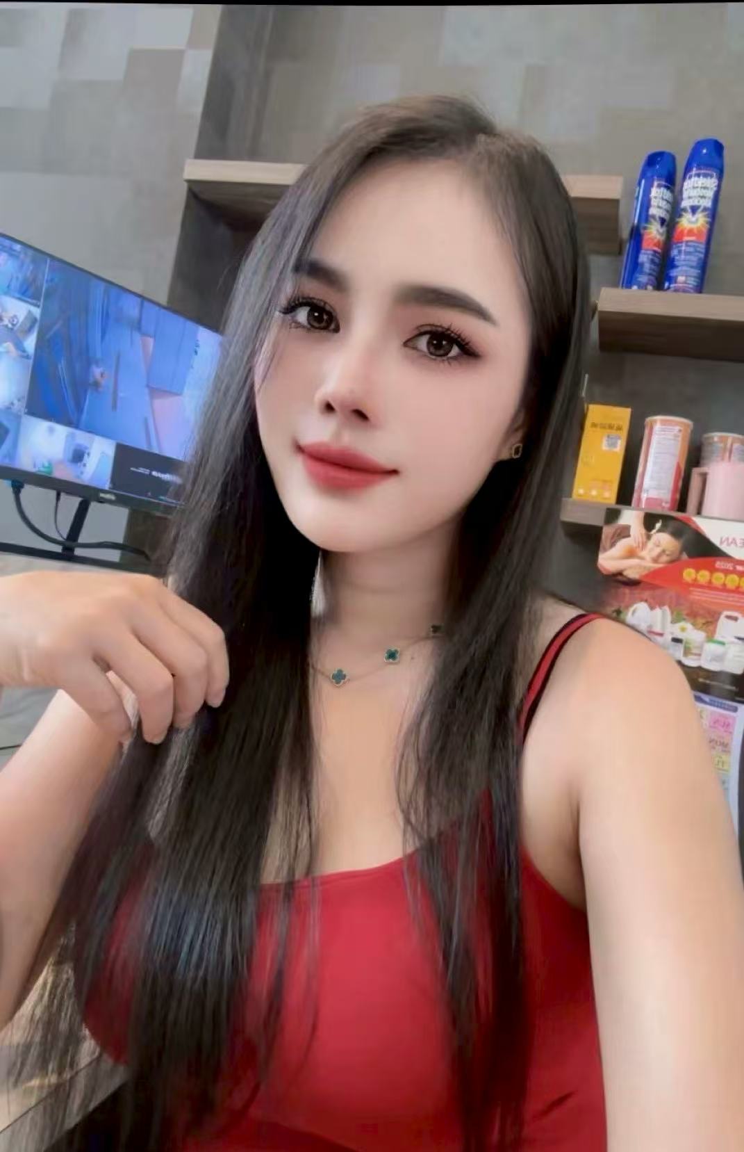 SA Crystal Hellen08.jpg