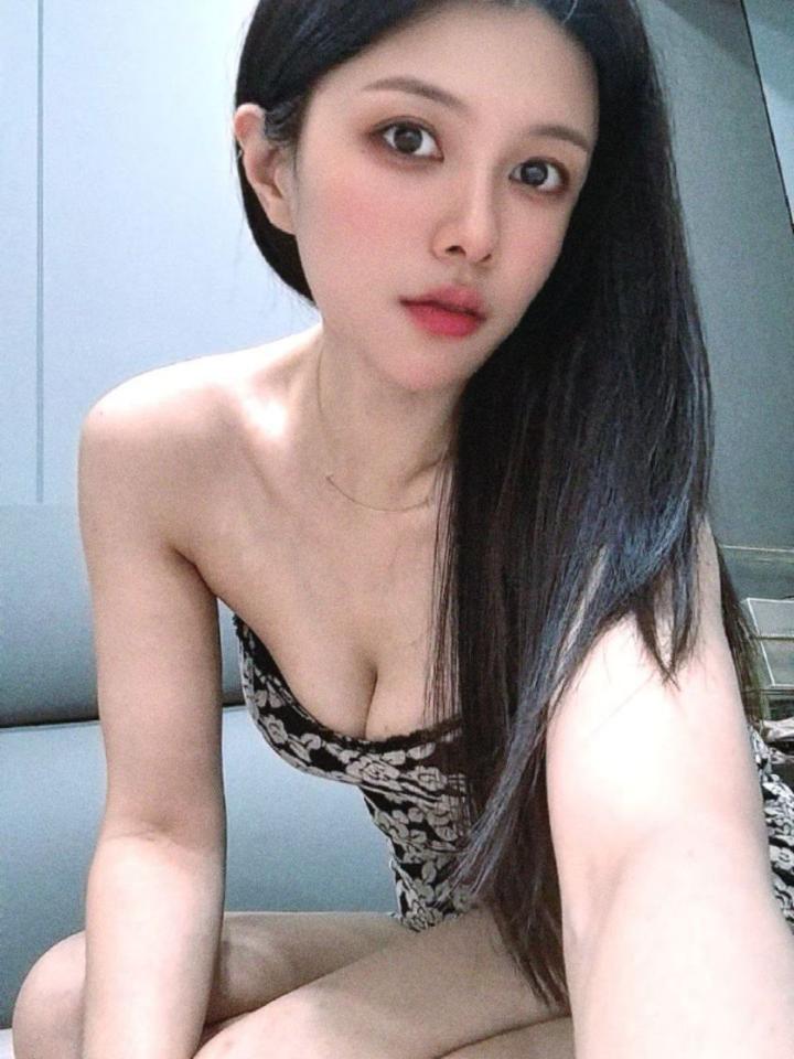 古仔悦然Demi (9).jpg