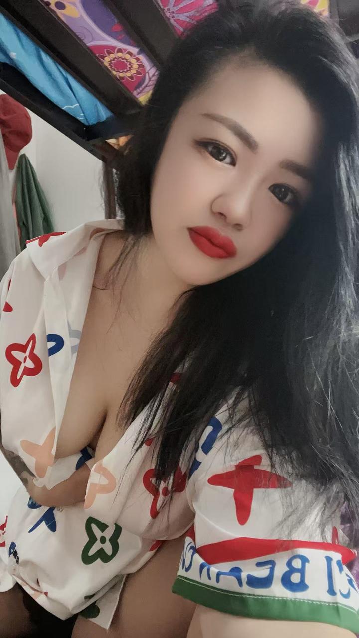 沙登Amber蒙蒙 (1).jpg