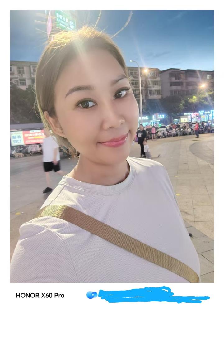 安邦贵妃晶晶 (1).jpg