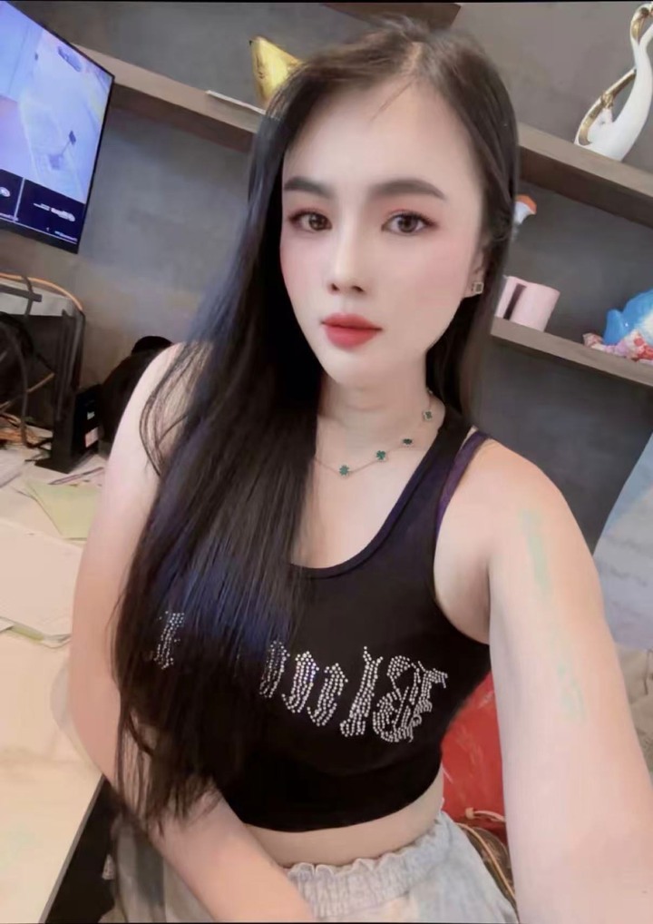 SA Crystal Hellen007.jpg